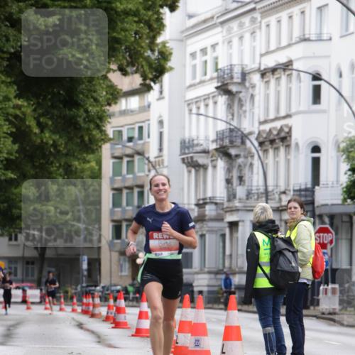 14.06.2026 - REWE Women's Run Jannik Wohlers http://msf.ph/oto/9815741 14.06.2026 10:48:55 Laufen 6051 meine-sportfotos.de