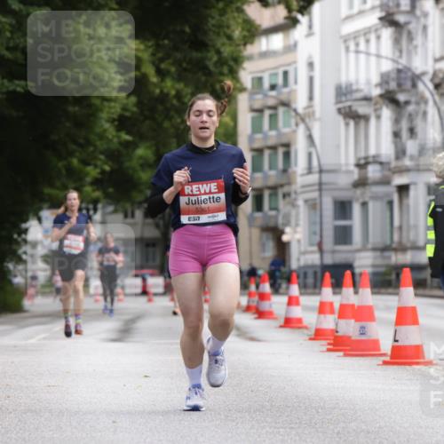 14.06.2026 - REWE Women's Run Jannik Wohlers http://msf.ph/oto/9815761 14.06.2026 10:49:07 Laufen 5361, 7 meine-sportfotos.de