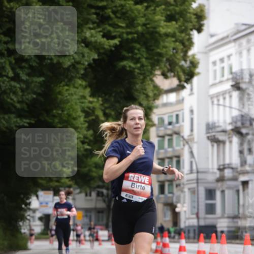 14.06.2026 - REWE Women's Run Jannik Wohlers http://msf.ph/oto/9815785 14.06.2026 10:49:14 Laufen 5682, 7 meine-sportfotos.de