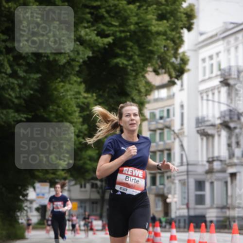 14.06.2026 - REWE Women's Run Jannik Wohlers http://msf.ph/oto/9815786 14.06.2026 10:49:14 Laufen 5682 meine-sportfotos.de