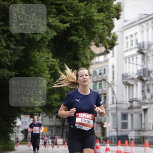 14.06.2026 - REWE Women's Run Jannik Wohlers http://msf.ph/oto/9815788 14.06.2026 10:49:14 Laufen 5682 meine-sportfotos.de