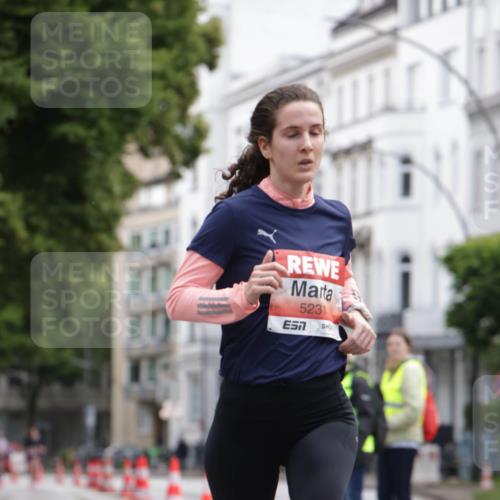 14.06.2026 - REWE Women's Run Jannik Wohlers http://msf.ph/oto/9815810 14.06.2026 10:49:23 Laufen 5231 meine-sportfotos.de