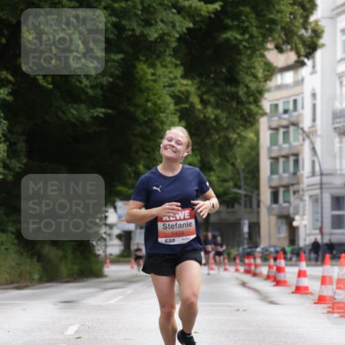 14.06.2026 - REWE Women's Run Jannik Wohlers http://msf.ph/oto/9815817 14.06.2026 10:49:25 Laufen 5458 meine-sportfotos.de