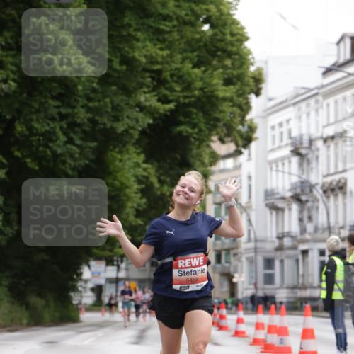 14.06.2026 - REWE Women's Run Jannik Wohlers http://msf.ph/oto/9815825 14.06.2026 10:49:26 Laufen 5458, 7 meine-sportfotos.de