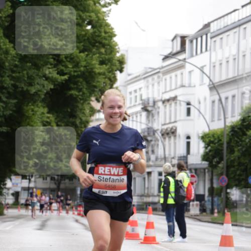 14.06.2026 - REWE Women's Run Jannik Wohlers http://msf.ph/oto/9815842 14.06.2026 10:49:27 Laufen 5458 meine-sportfotos.de