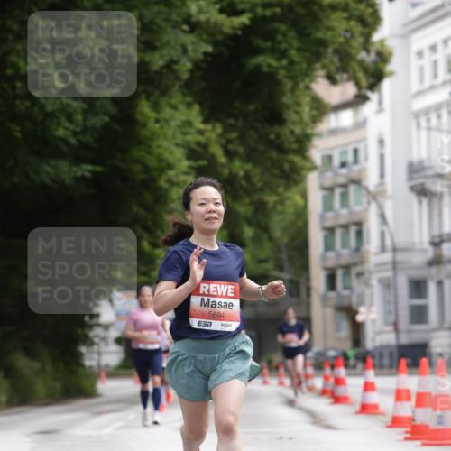 14.06.2026 - REWE Women's Run Jannik Wohlers http://msf.ph/oto/9815849 14.06.2026 10:49:41 Laufen 5694 meine-sportfotos.de