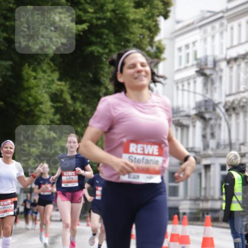 14.06.2026 - REWE Women's Run Jannik Wohlers http://msf.ph/oto/9815899 14.06.2026 10:49:49 Laufen  meine-sportfotos.de