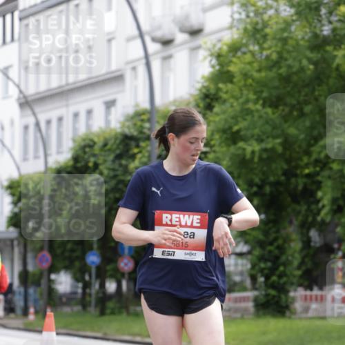 14.06.2026 - REWE Women's Run Jannik Wohlers http://msf.ph/oto/9815929 14.06.2026 10:49:56 Laufen 5815, 7 meine-sportfotos.de