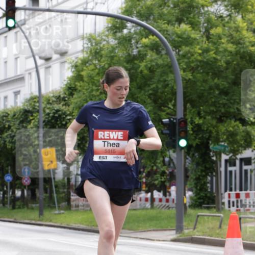 14.06.2026 - REWE Women's Run Jannik Wohlers http://msf.ph/oto/9815938 14.06.2026 10:49:56 Laufen 1, 5815, 7, 040, 66, 93, 02, 22 meine-sportfotos.de