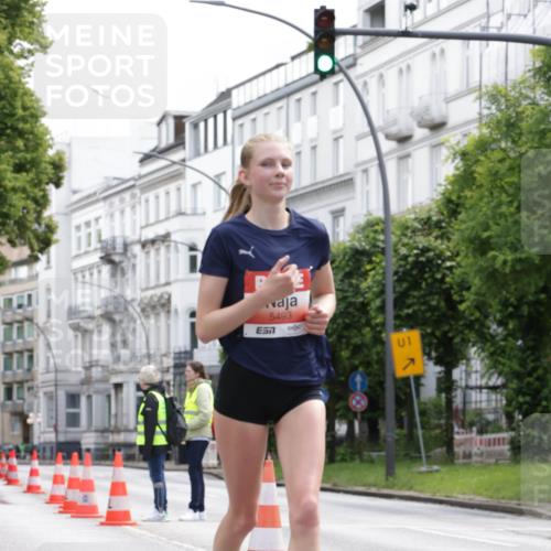 14.06.2026 - REWE Women's Run Jannik Wohlers http://msf.ph/oto/9815949 14.06.2026 10:49:58 Laufen 5493, 7, 01 meine-sportfotos.de