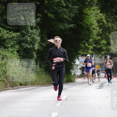 14.06.2026 - REWE Women's Run Jannik Wohlers http://msf.ph/oto/9816026 14.06.2026 10:50:25 Laufen 1 meine-sportfotos.de