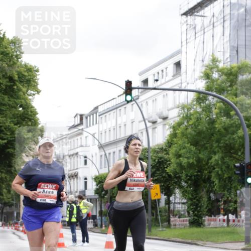 14.06.2026 - REWE Women's Run Jannik Wohlers http://msf.ph/oto/9816099 14.06.2026 10:50:36 Laufen 5477, 57, 5380, 57 meine-sportfotos.de