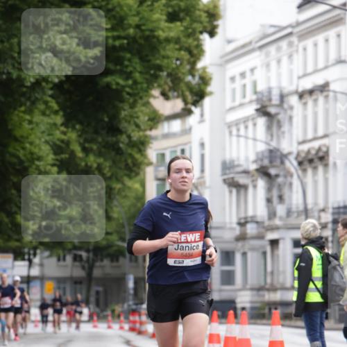 14.06.2026 - REWE Women's Run Jannik Wohlers http://msf.ph/oto/9816111 14.06.2026 10:50:41 Laufen 5434 meine-sportfotos.de