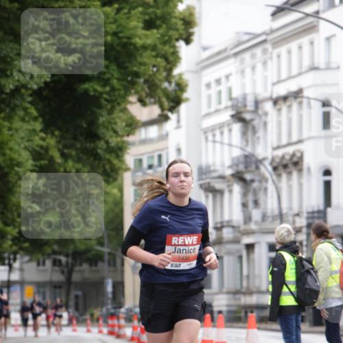 14.06.2026 - REWE Women's Run Jannik Wohlers http://msf.ph/oto/9816115 14.06.2026 10:50:42 Laufen 5434 meine-sportfotos.de