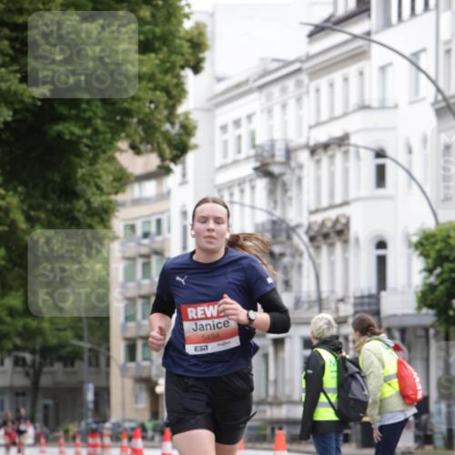 14.06.2026 - REWE Women's Run Jannik Wohlers http://msf.ph/oto/9816121 14.06.2026 10:50:42 Laufen 5434 meine-sportfotos.de