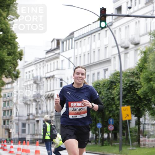 14.06.2026 - REWE Women's Run Jannik Wohlers http://msf.ph/oto/9816125 14.06.2026 10:50:43 Laufen 5434, 1 meine-sportfotos.de