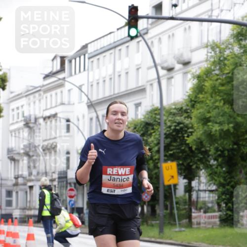 14.06.2026 - REWE Women's Run Jannik Wohlers http://msf.ph/oto/9816130 14.06.2026 10:50:44 Laufen 5434, 01 meine-sportfotos.de