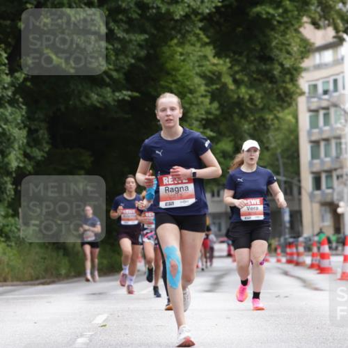 14.06.2026 - REWE Women's Run Jannik Wohlers http://msf.ph/oto/9816146 14.06.2026 10:50:54 Laufen 5613 meine-sportfotos.de
