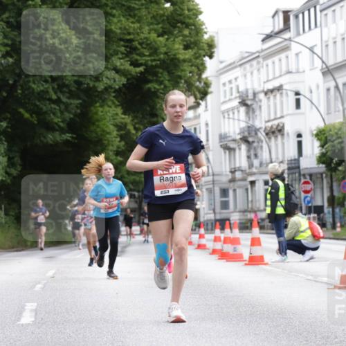 14.06.2026 - REWE Women's Run Jannik Wohlers http://msf.ph/oto/9816149 14.06.2026 10:50:56 Laufen 5613 meine-sportfotos.de