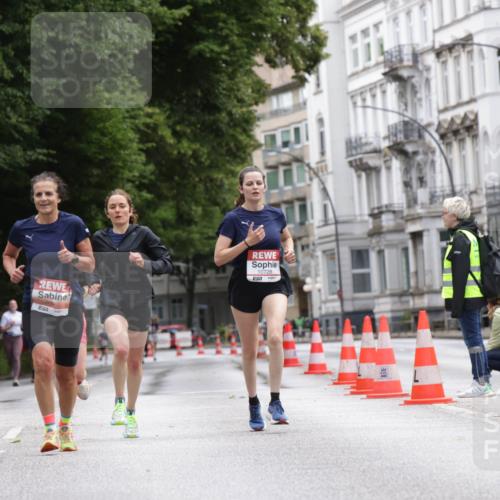 14.06.2026 - REWE Women's Run Jannik Wohlers http://msf.ph/oto/9816221 14.06.2026 10:51:11 Laufen 10728 meine-sportfotos.de