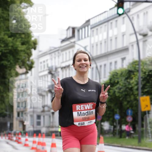 14.06.2026 - REWE Women's Run Jannik Wohlers http://msf.ph/oto/9816238 14.06.2026 10:51:17 Laufen 5916, 7 meine-sportfotos.de