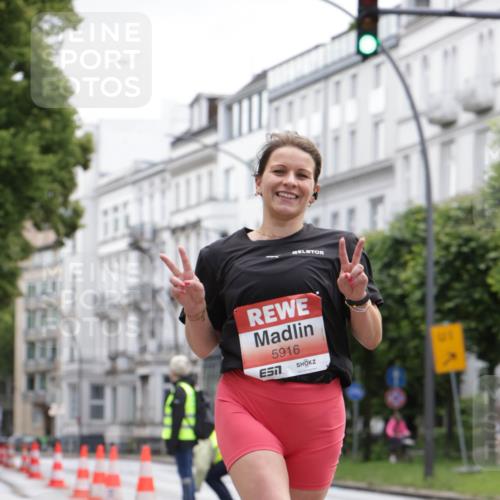 14.06.2026 - REWE Women's Run Jannik Wohlers http://msf.ph/oto/9816241 14.06.2026 10:51:17 Laufen 5916, 7 meine-sportfotos.de