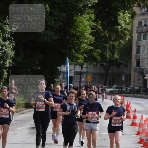 14.06.2026 - REWE Women's Run Jannik Wohlers http://msf.ph/oto/9816667 14.06.2026 10:53:20 Laufen 5499, 57, 5904 meine-sportfotos.de