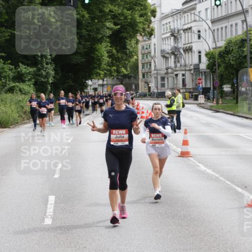 14.06.2026 - REWE Women's Run Jannik Wohlers http://msf.ph/oto/9817137 14.06.2026 10:55:25 Laufen 5418, 1 meine-sportfotos.de