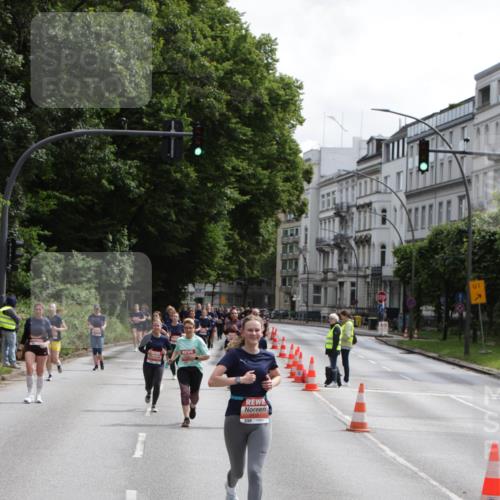 14.06.2026 - REWE Women's Run Jannik Wohlers http://msf.ph/oto/9817299 14.06.2026 10:56:01 Laufen 1 meine-sportfotos.de