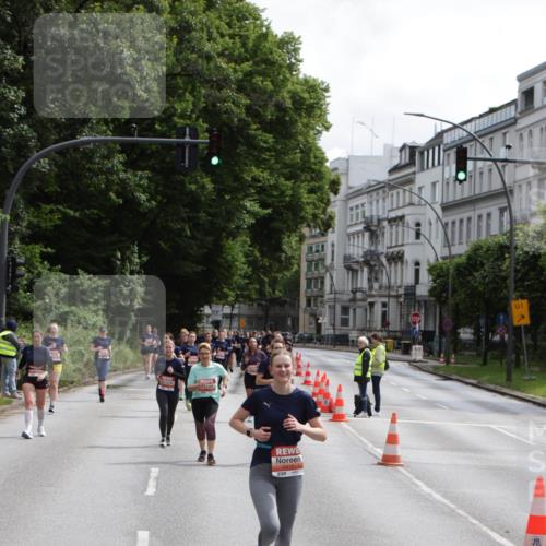 14.06.2026 - REWE Women's Run Jannik Wohlers http://msf.ph/oto/9817303 14.06.2026 10:56:02 Laufen 01 meine-sportfotos.de