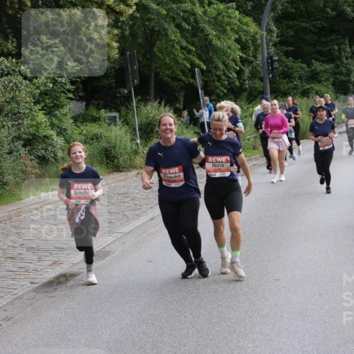14.06.2026 - REWE Women's Run Jannik Wohlers http://msf.ph/oto/9818310 14.06.2026 10:59:48 Laufen 357 meine-sportfotos.de