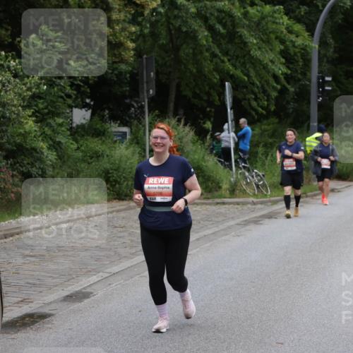 14.06.2026 - REWE Women's Run Jannik Wohlers http://msf.ph/oto/9818755 14.06.2026 11:01:46 Laufen 5206, 657 meine-sportfotos.de