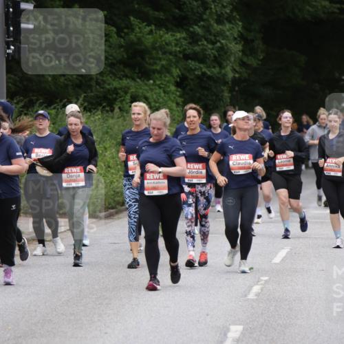 14.06.2026 - REWE Women's Run Jannik Wohlers http://msf.ph/oto/9818767 14.06.2026 11:01:51 Laufen 5018 meine-sportfotos.de