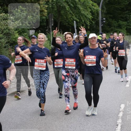 14.06.2026 - REWE Women's Run Jannik Wohlers http://msf.ph/oto/9818813 14.06.2026 11:02:00 Laufen 5807, 57, 5016, 7, 5018, 57, 5019, 577 meine-sportfotos.de