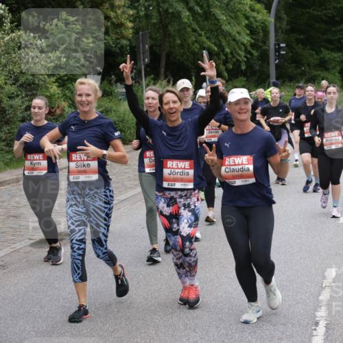 14.06.2026 - REWE Women's Run Jannik Wohlers http://msf.ph/oto/9818819 14.06.2026 11:02:00 Laufen 807, 5016, 7, 5018, 7, 5019, 55 meine-sportfotos.de