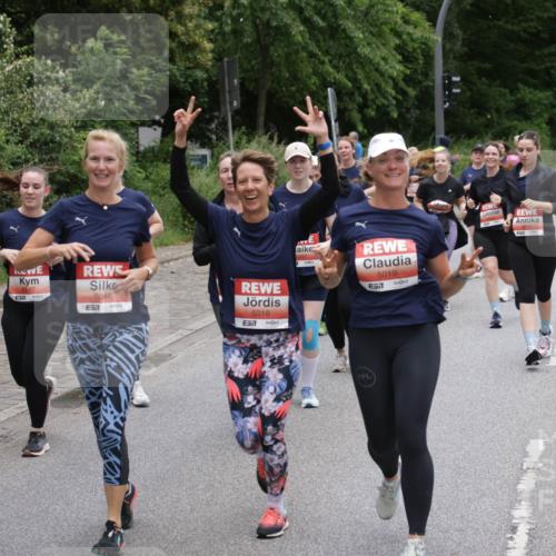 14.06.2026 - REWE Women's Run Jannik Wohlers http://msf.ph/oto/9818824 14.06.2026 11:02:01 Laufen 5187, 57, 5016, 57, 5018, 7, 5019, 657 meine-sportfotos.de