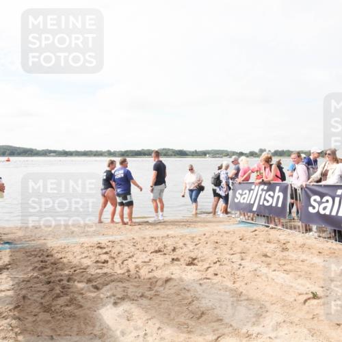 21.06.2026 - Viking Triathlon Michael Strokosch http://msf.ph/oto/9818838 21.06.2026 10:11:16 Schwimmen  meine-sportfotos.de