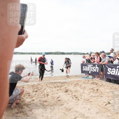 21.06.2026 - Viking Triathlon Michael Strokosch http://msf.ph/oto/9818850 21.06.2026 10:24:35 Schwimmen 517 meine-sportfotos.de