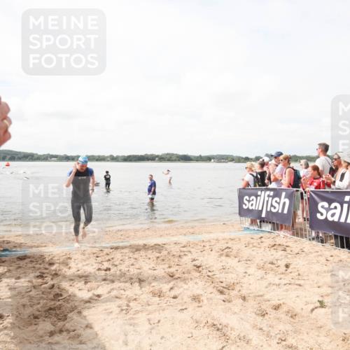 21.06.2026 - Viking Triathlon Michael Strokosch http://msf.ph/oto/9818861 21.06.2026 10:26:35 Schwimmen 21, 474, 548 meine-sportfotos.de