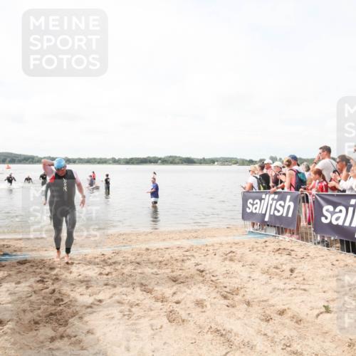 21.06.2026 - Viking Triathlon Michael Strokosch http://msf.ph/oto/9818864 21.06.2026 10:26:53 Schwimmen 334, 453 meine-sportfotos.de