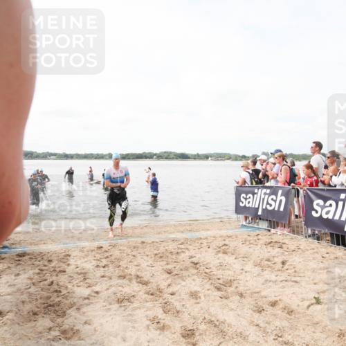 21.06.2026 - Viking Triathlon Michael Strokosch http://msf.ph/oto/9818867 21.06.2026 10:27:03 Schwimmen 176, 426, 453 meine-sportfotos.de