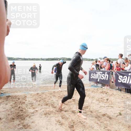21.06.2026 - Viking Triathlon Michael Strokosch http://msf.ph/oto/9818872 21.06.2026 10:27:10 Schwimmen 7, 25, 176, 426, 547, 575 meine-sportfotos.de