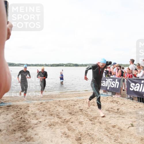 21.06.2026 - Viking Triathlon Michael Strokosch http://msf.ph/oto/9818873 21.06.2026 10:27:11 Schwimmen 7, 25, 176, 426, 547, 575 meine-sportfotos.de