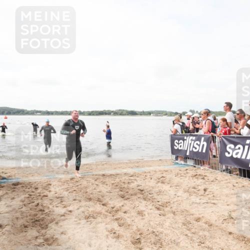 21.06.2026 - Viking Triathlon Michael Strokosch http://msf.ph/oto/9818876 21.06.2026 10:27:37 Schwimmen 46, 669 meine-sportfotos.de