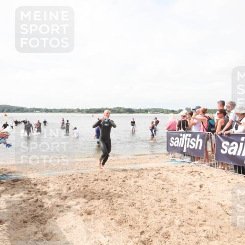 21.06.2026 - Viking Triathlon Michael Strokosch http://msf.ph/oto/9818954 21.06.2026 10:33:37 Schwimmen 446 meine-sportfotos.de