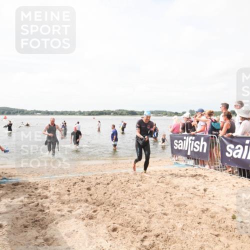21.06.2026 - Viking Triathlon Michael Strokosch http://msf.ph/oto/9818976 21.06.2026 10:34:18 Schwimmen 47, 154, 221, 432, 462, 627, 660, 664 meine-sportfotos.de