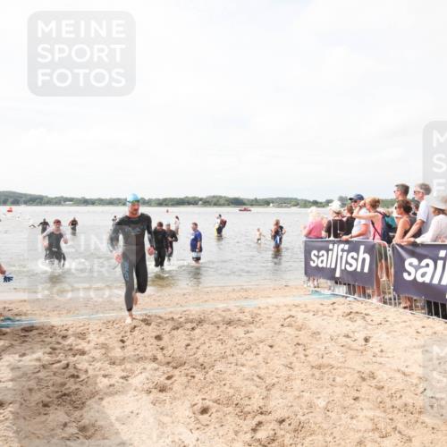 21.06.2026 - Viking Triathlon Michael Strokosch http://msf.ph/oto/9818979 21.06.2026 10:34:27 Schwimmen 30, 47, 90, 170, 576, 627 meine-sportfotos.de