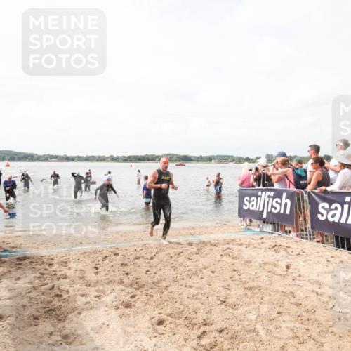 21.06.2026 - Viking Triathlon Michael Strokosch http://msf.ph/oto/9818982 21.06.2026 10:34:41 Schwimmen 391, 653 meine-sportfotos.de