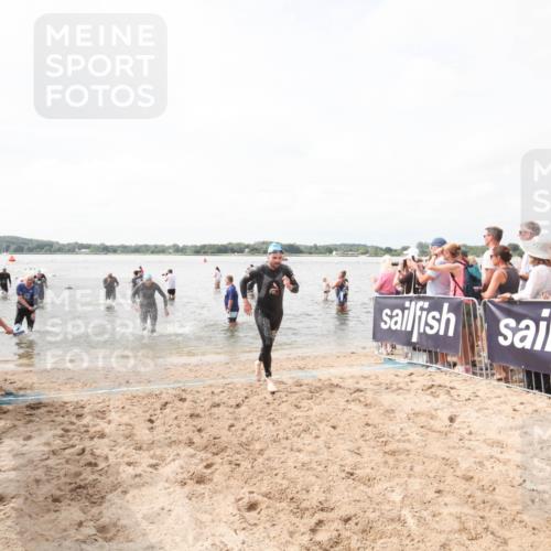 21.06.2026 - Viking Triathlon Michael Strokosch http://msf.ph/oto/9818984 21.06.2026 10:34:44 Schwimmen 391, 440, 653 meine-sportfotos.de