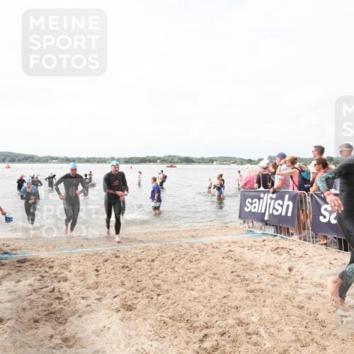 21.06.2026 - Viking Triathlon Michael Strokosch http://msf.ph/oto/9818993 21.06.2026 10:34:58 Schwimmen 26, 82, 118, 161, 199, 255, 386, 536 meine-sportfotos.de